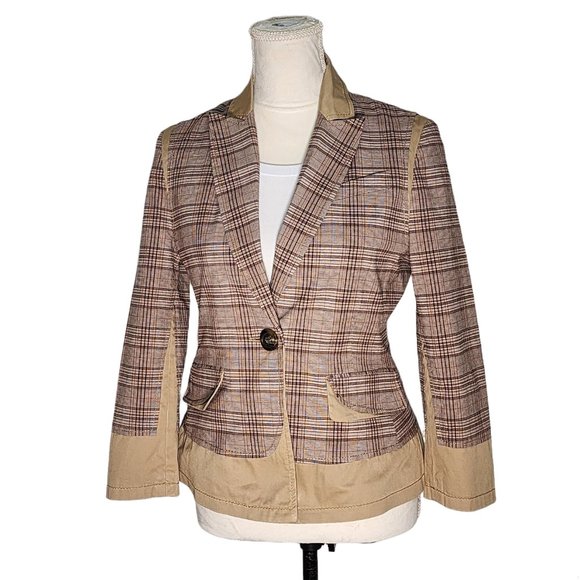 BCBG MAXZRIA, The Single Button Jacket- Manuela. Size: Medium - Picture 1 of 9